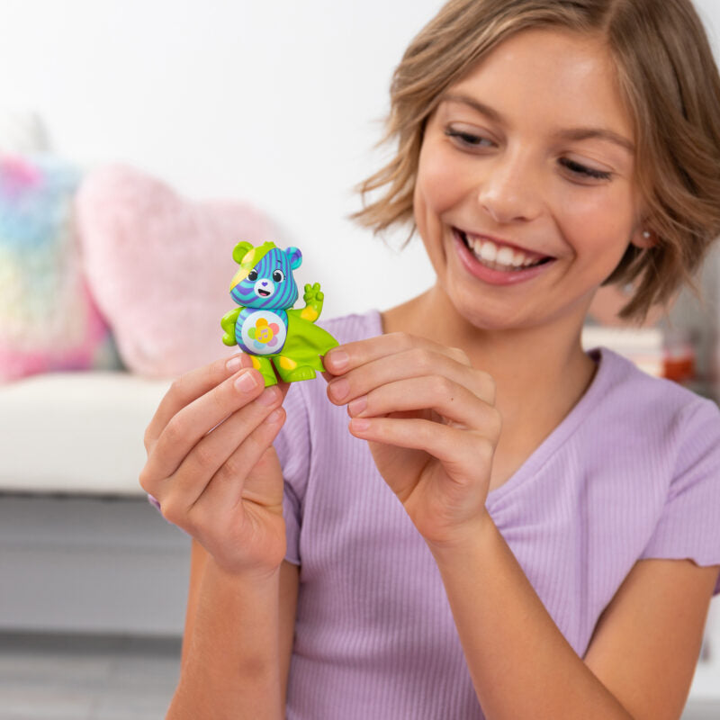 Care Bears – Peel and Reveal - US 9402